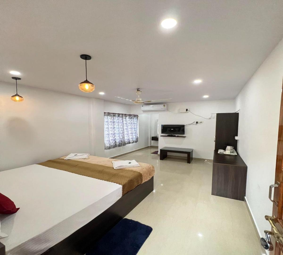 Sea Shore Residency Порт-Блэр Экстерьер фото