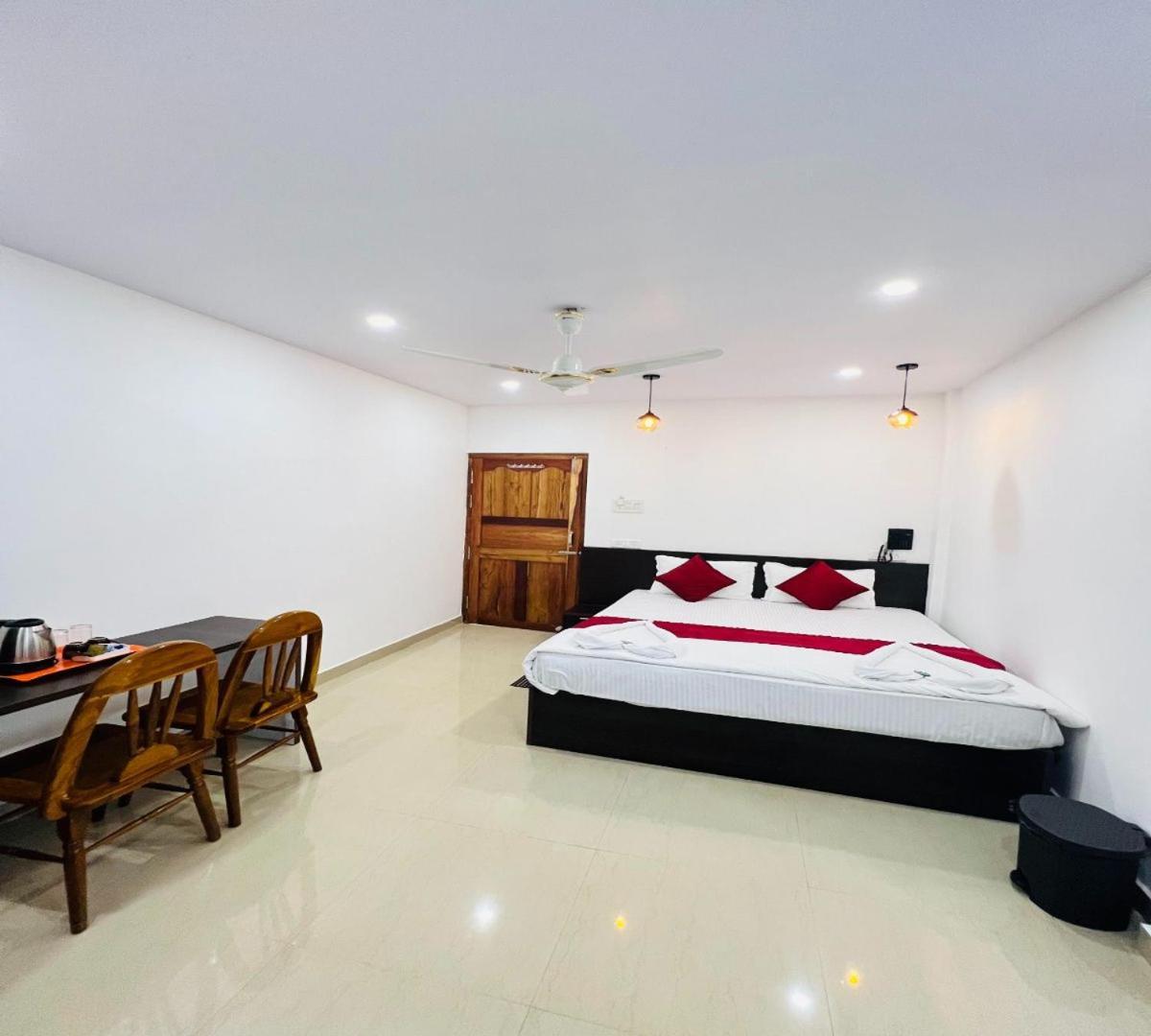 Sea Shore Residency Порт-Блэр Экстерьер фото