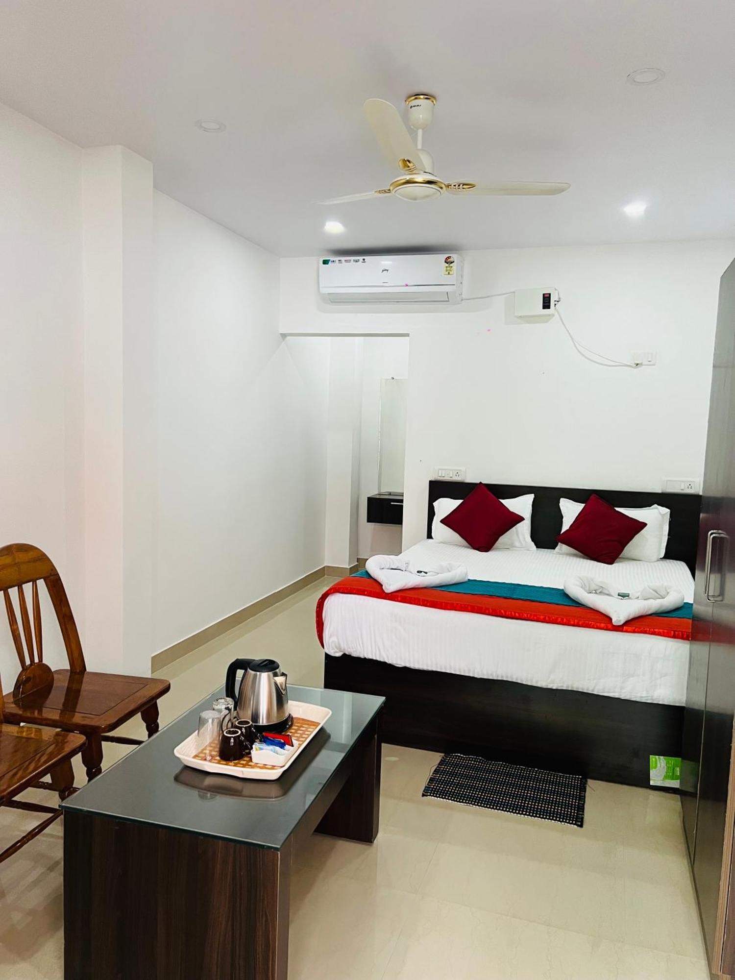 Sea Shore Residency Порт-Блэр Экстерьер фото